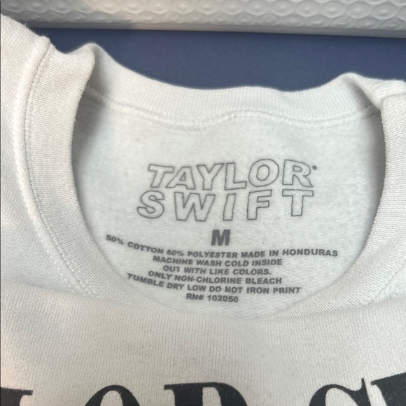 Taylor Swift White Graphic Sweatshirt - Picture 2 of 7